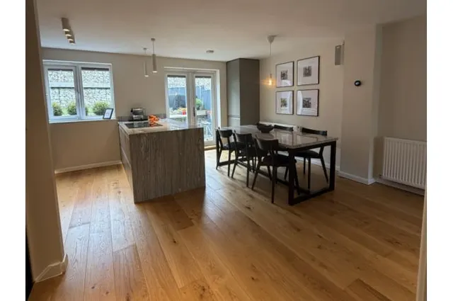 Bluebell Drive, Bradford, BD12, photo 3