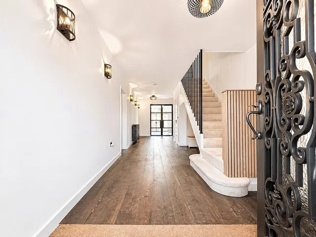 Beaconsfield Road, Liverpool, L25, photo 3