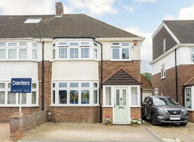 Avon Road, Sunbury-On-Thames, TW16, photo 1