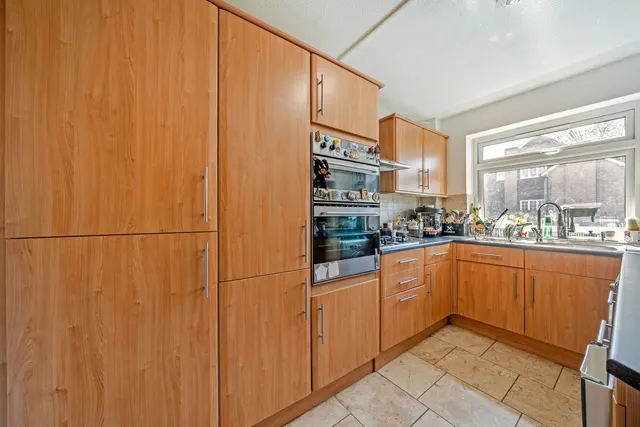 Photo 2 — Grand Drive, Raynes Park, London, SW20