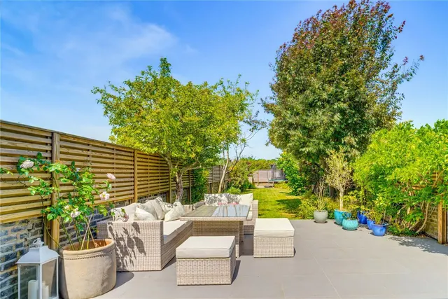 Brodrick Road, London, SW17, photo 2