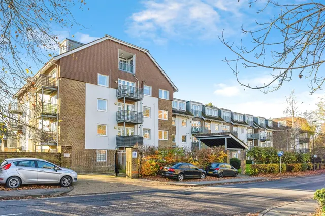 Harlands Road, Haywards Heath, photo 1