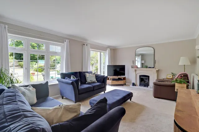 Sutherland Avenue, Biggin Hill, TN16, photo 3