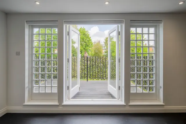 Photo 3 — Wedderburn Road, Hampstead, London, NW3 5QG