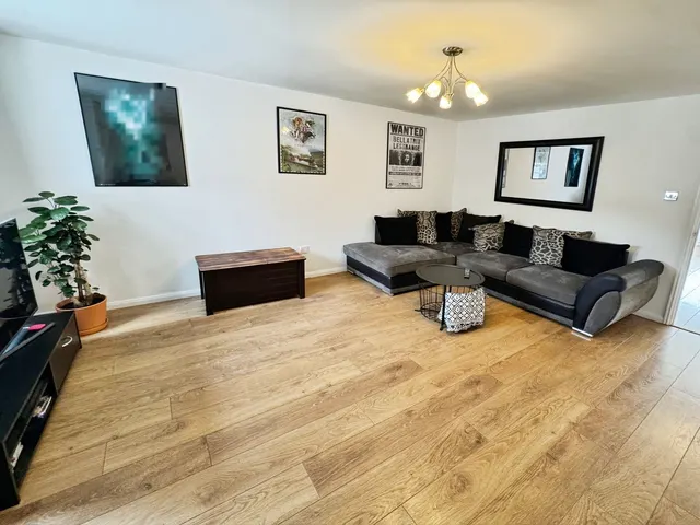 Photo 2 — Ffordd Derwen, Margam, Port Talbot, SA13 2TX