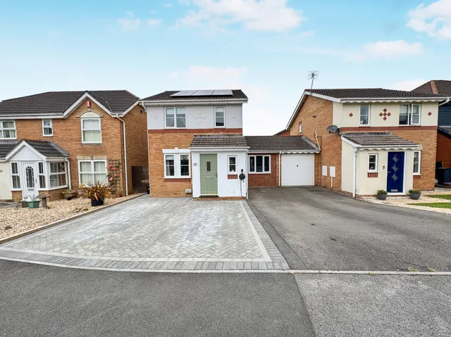 Ffordd Derwen, Margam, Port Talbot, SA13 2TX, photo 1