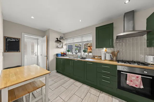 Photo 2 — Mortimer Avenue, Warrington, Warrington, WA2 8BA