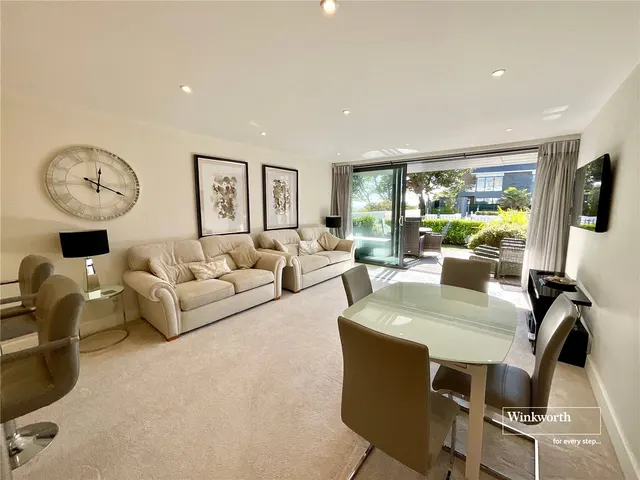 Photo 2 — Needles Watch, 6 Wharncliffe Gardens, Highcliffe-On-Sea, Dorset, BH23