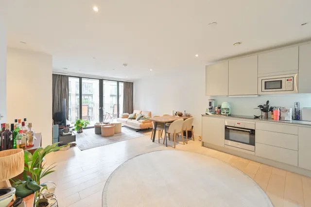 60 Cobalt Place, London, photo 1