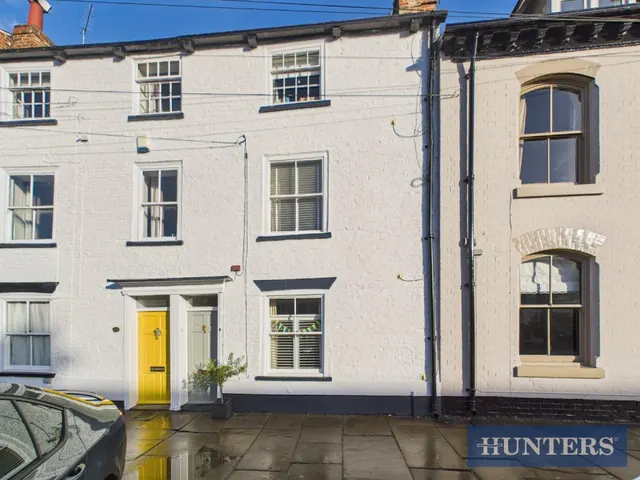 40 North Bar Without, Beverley, photo 1