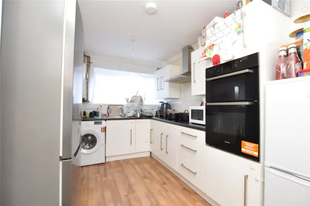 West Thorpe, Basildon, SS14, photo 2