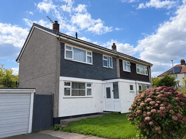 Fircroft Close, Cannock, WS11, photo 1