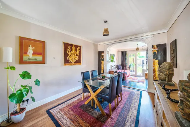 Constance Crescent, Hayes, BR2, photo 2