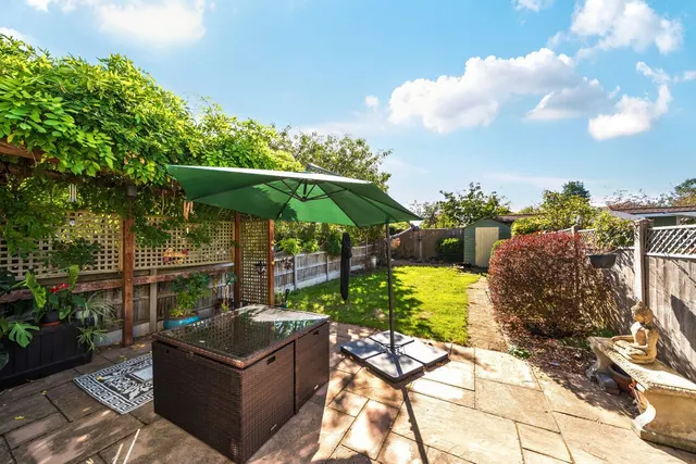 Constance Crescent, Hayes, BR2, photo 3