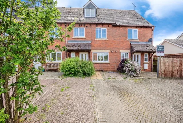 Eastfield, Eardisley, HR3, photo 1