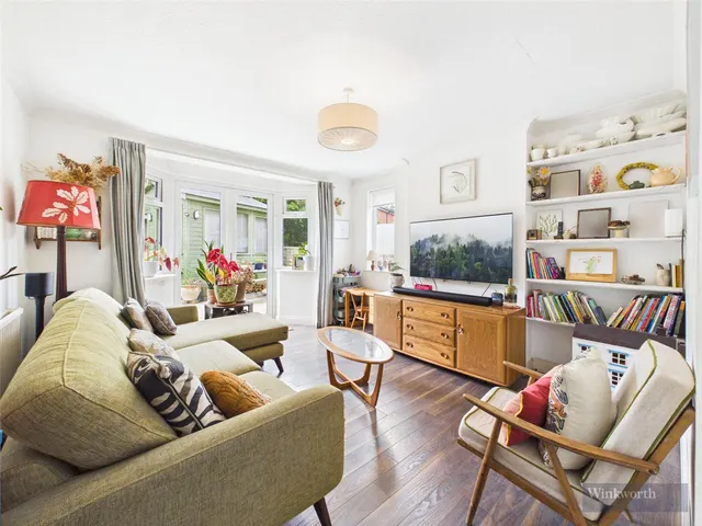 Photo 2 — Draycot Road, Surbiton, KT6
