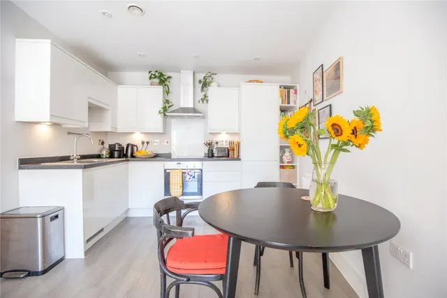 Winsley Road, Bristol, BS6, photo 3