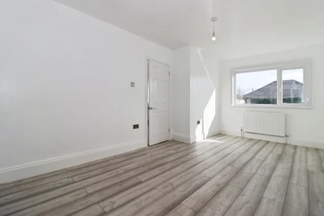 Photo 3 — Hazeldene Road, Patchway, Bristol, BS34