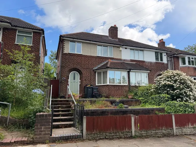 Warren Hill Road, Kingstanding, B44