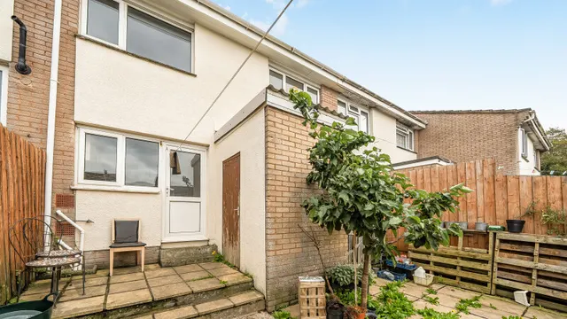 Lundy Close, Barnstaple, EX32, photo 3
