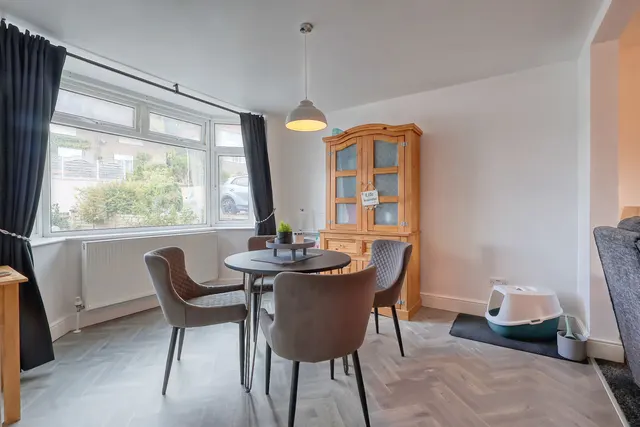 Totteridge Road, High Wycombe, HP13, photo 2