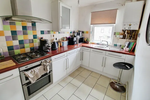 Southwick Close, Paston, PE4, photo 3