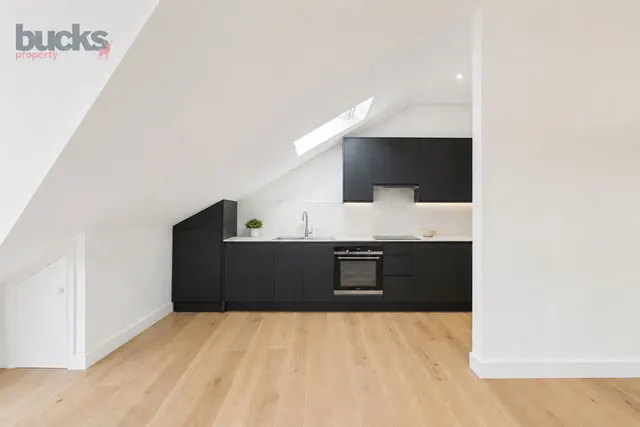 Spencer Close, High Wycombe, HP13, photo 1