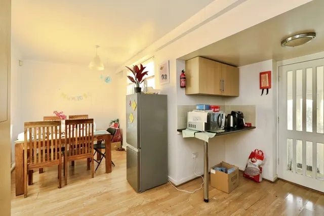 Yew Lane, Sheffield, South Yorkshire, S5, photo 1