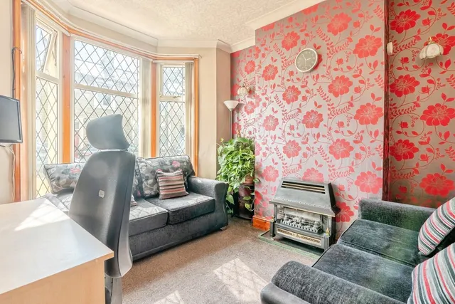 Thurston Street, Burnley, BB11, photo 2