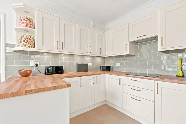 Photo 2 — Dunley Road, Stourport-on-Severn, Worcestershire, DY13 0AX
