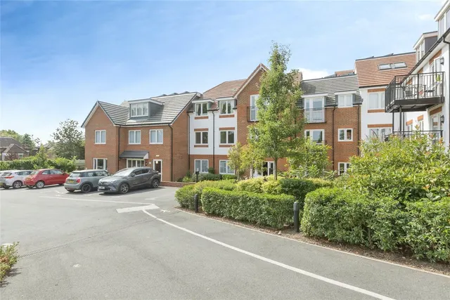 Birchwood Park Avenue, Swanley, BR8, photo 1