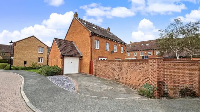 Leveret Chase, Witham St Hughs, photo 2