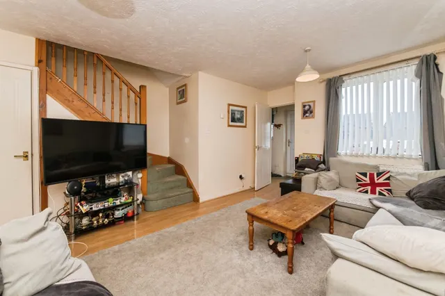 Henley Close, Chardstock, EX13, photo 3