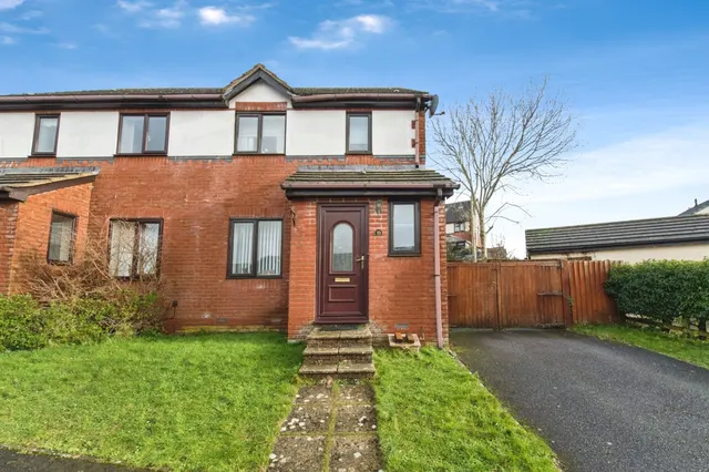 Henley Close, Chardstock, EX13, photo 1