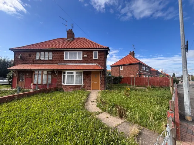 18th Avenue, HULL, photo 1