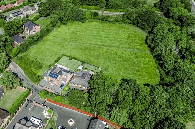 Cocker Lane, Leyland, PR26, photo 3