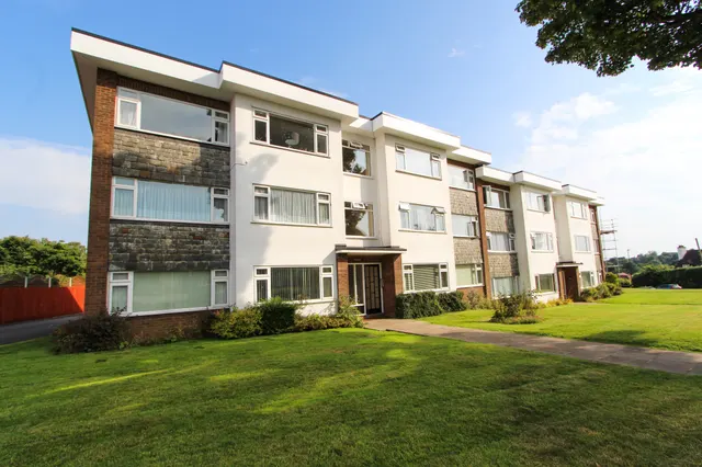 Flat 6, Kings Court Hill Village Road, Sutton Coldfield, Sutton Coldfield, B75 5DP, photo 1