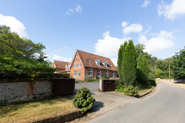 Stody Road, Brinton, NR24, photo 3