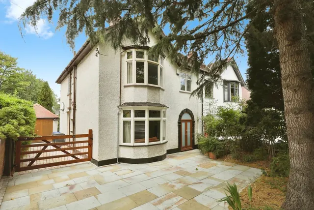 Ecclesall Road South, Sheffield, South Yorkshire, S11, photo 1