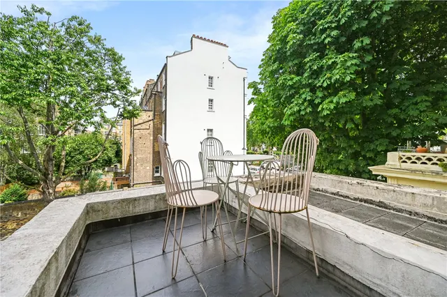 Colville Terrace, London, W11, photo 1