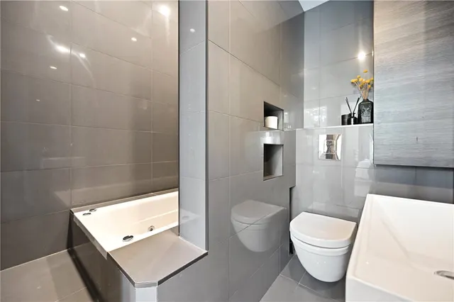 Photo 2 — Colville Terrace, London, W11