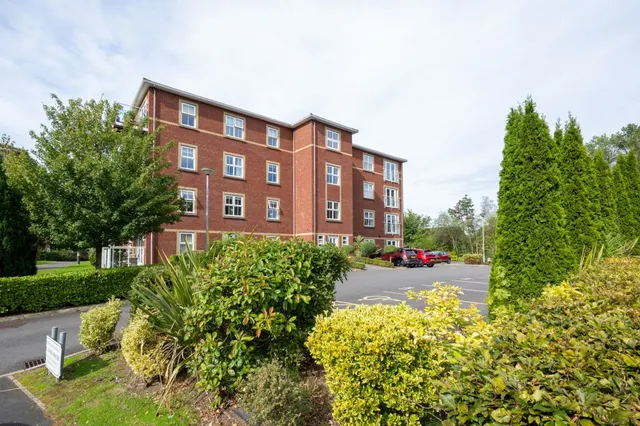 Aughton Park Drive, Aughton, L39, photo 1