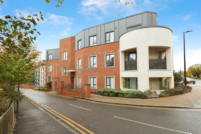 Rutland Street, High Wycombe, HP11, photo 1