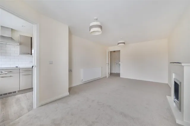 Maywood Crescent, Fishponds, BS16, photo 3