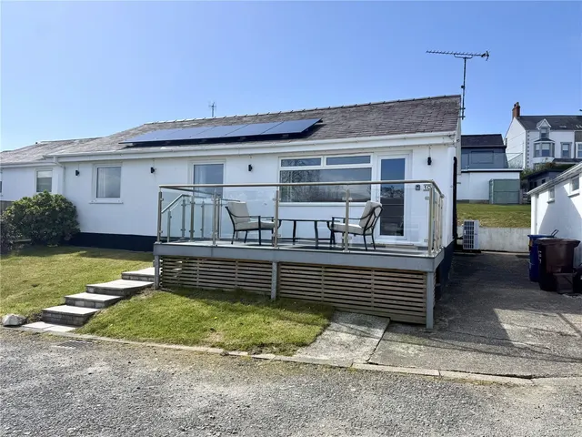 Cae Du Estate, Abersoch, LL53, photo 1