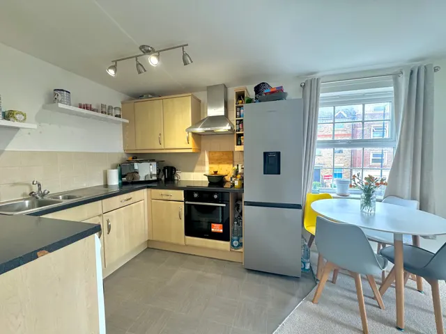 Photo 2 — 2 Millgrove Street, Swindon, Wiltshire, SN25 2LR