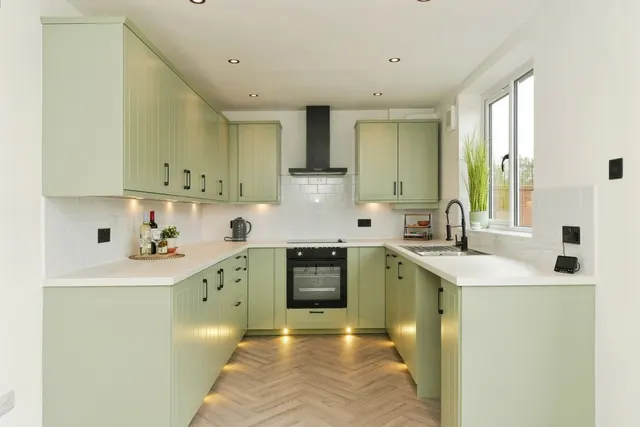 Heys Avenue, Wardley, Swinton, Manchester, M27, photo 1