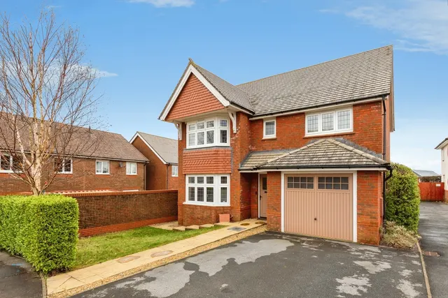 Parc Llwyn Celyn, St. Clears, SA33, photo 1