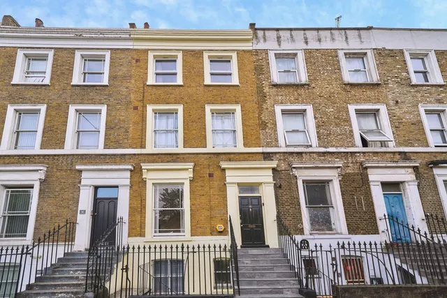 East India Dock Road, London, E14, photo 1