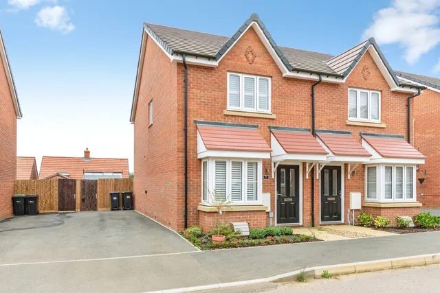 Foster Way, Kettering, NN15, photo 2